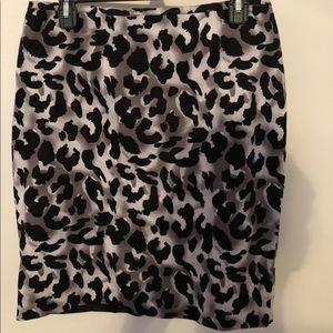 Cache skirt, size 12. Worn a few times